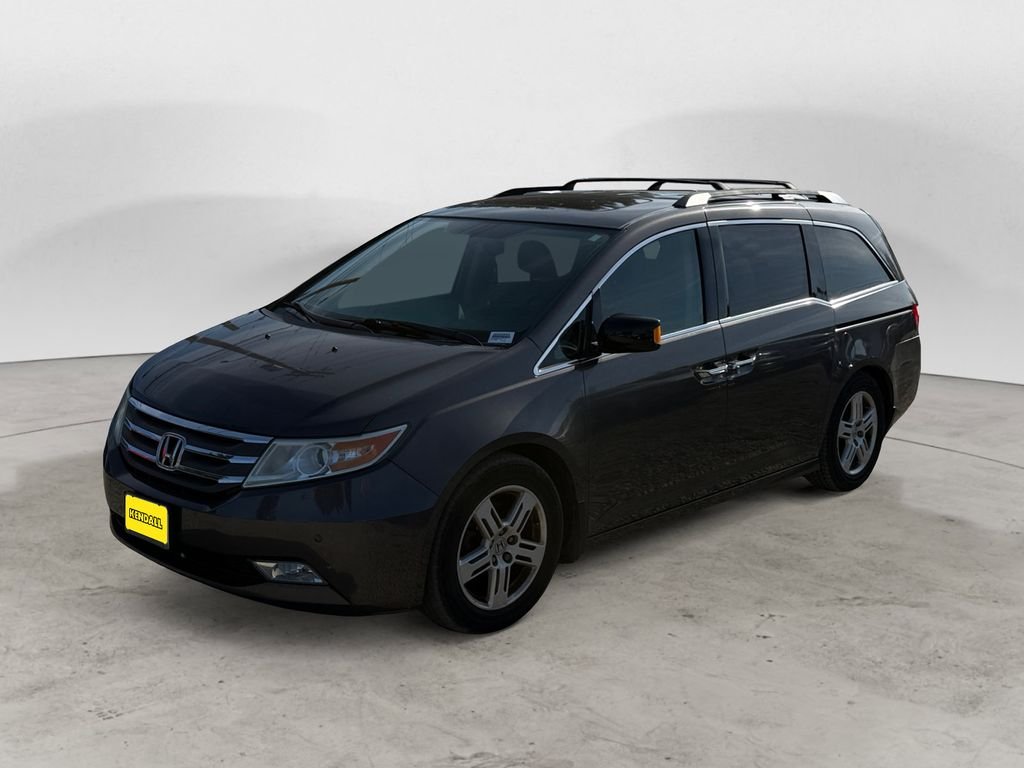 Used 2013  Honda Touring image 1