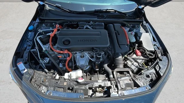 Used 2025  Honda Sport image 30