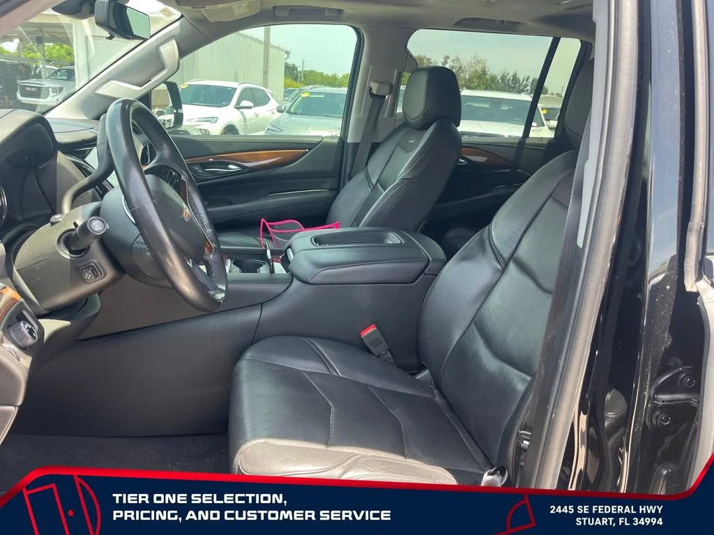 Used 2020 BLACK RAVEN Cadillac Premium Luxury image 17