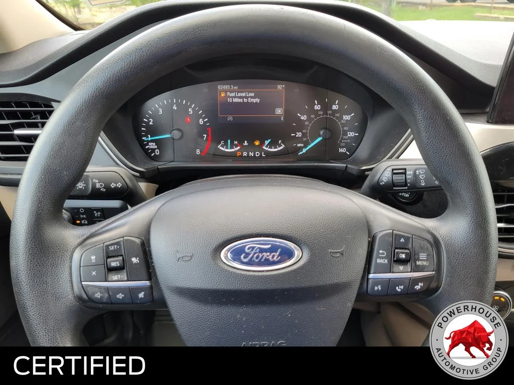 Used 2020 Red Ford SE image 33