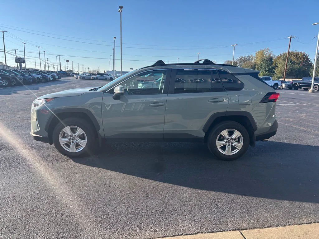 Used 2021 Gray Toyota XLE image 7
