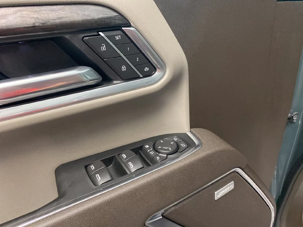 Used 2026 Gray Chevrolet LTZ image 12