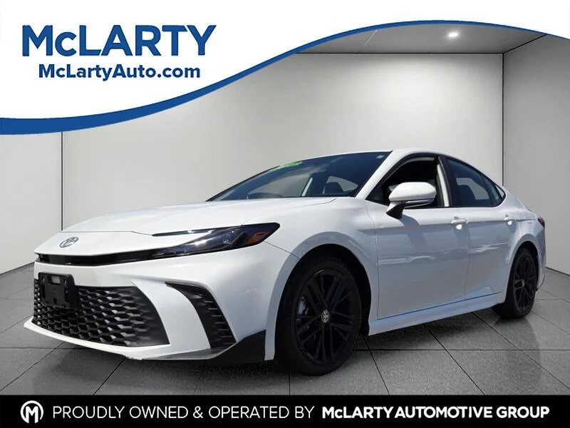 Used 2025 Ice TOYOTA SE image 1