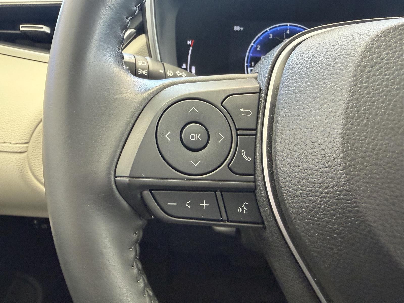 Certified Used 2023 Wind Chill Pearl Toyota XLE image 39