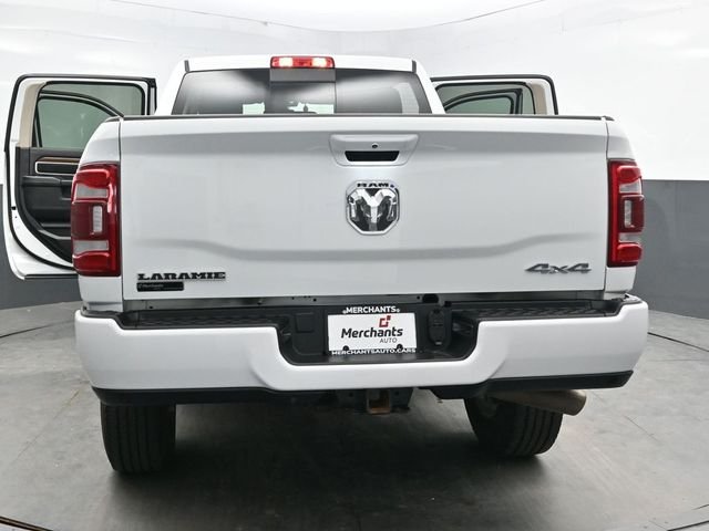 Used 2024 White Ram Laramie image 29
