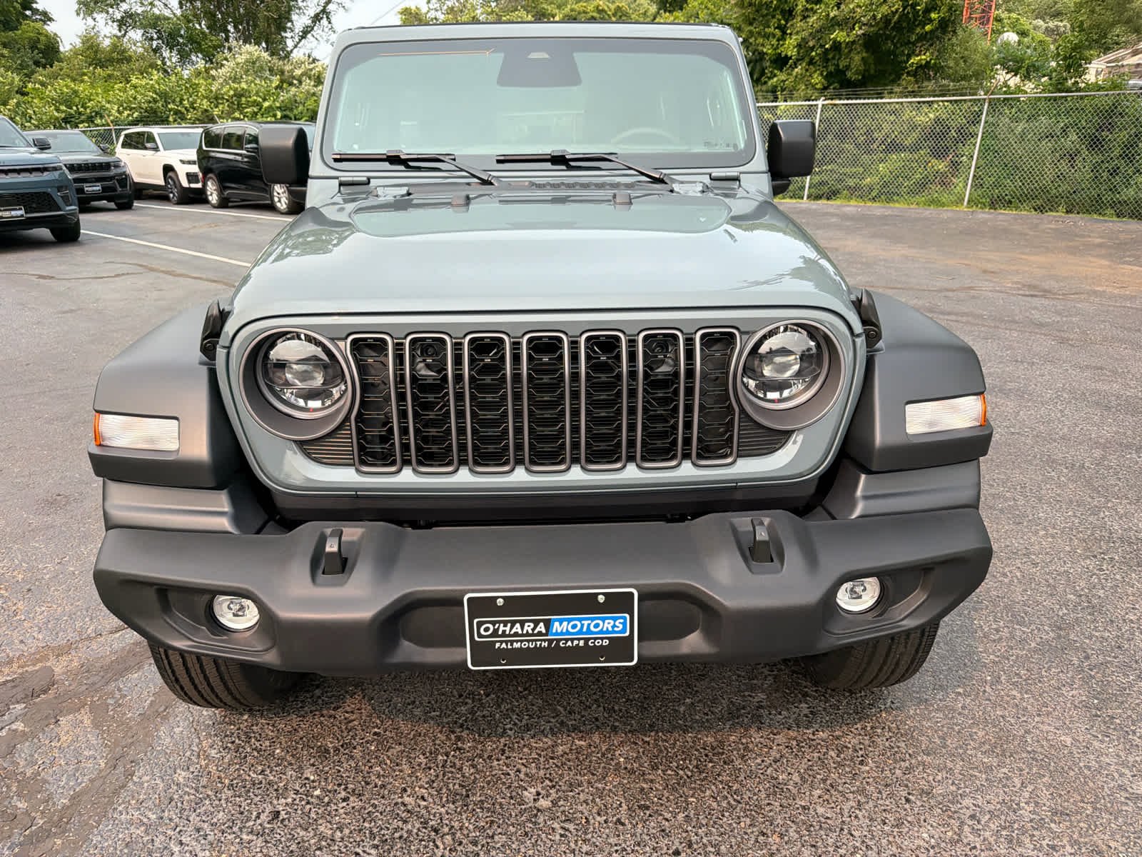 New 2026 Anvil Clearcoat Jeep Sport S image 8