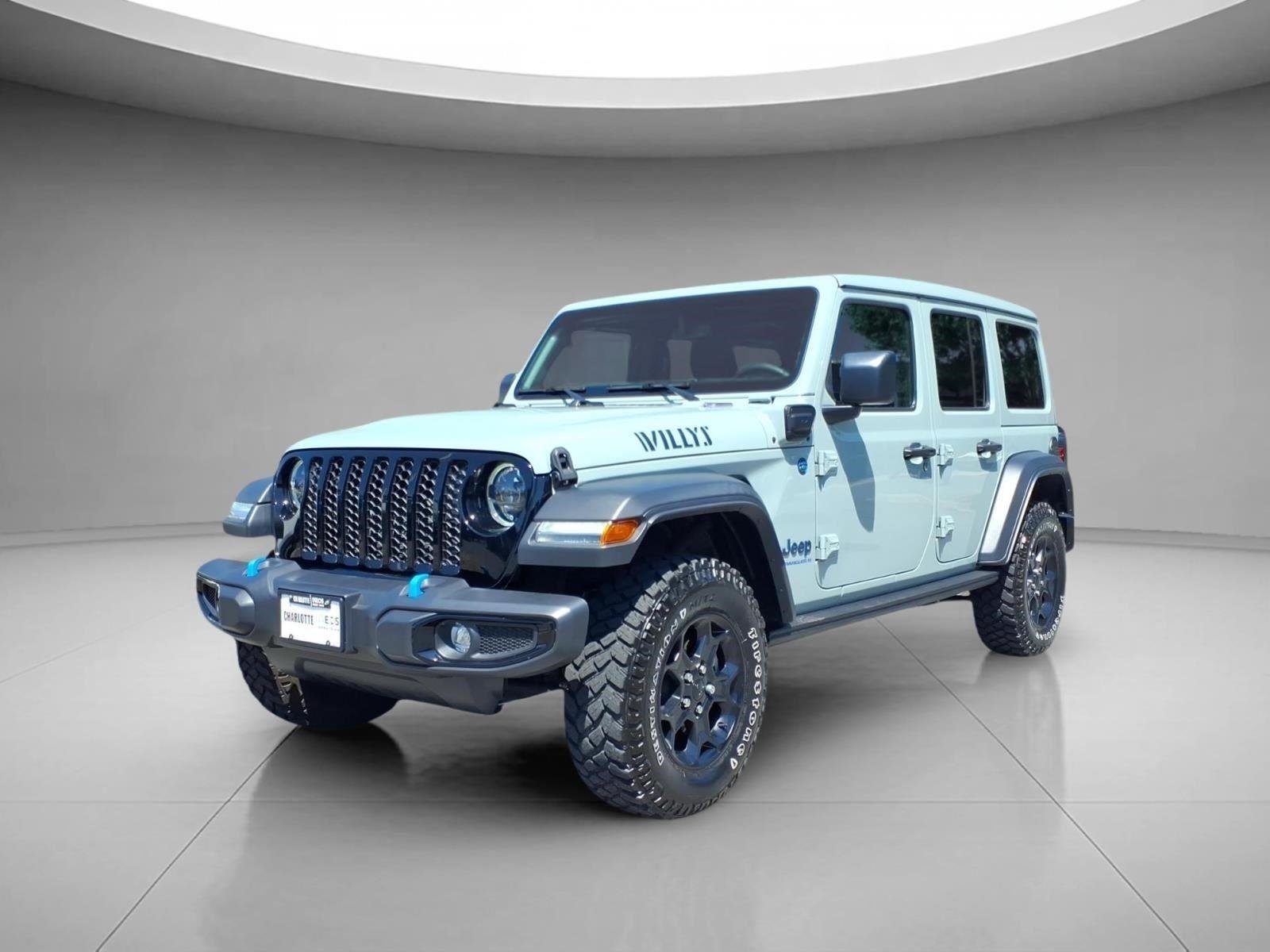 Used 2023 Earl Clearcoat Jeep Willys *One Touch Top* image 1