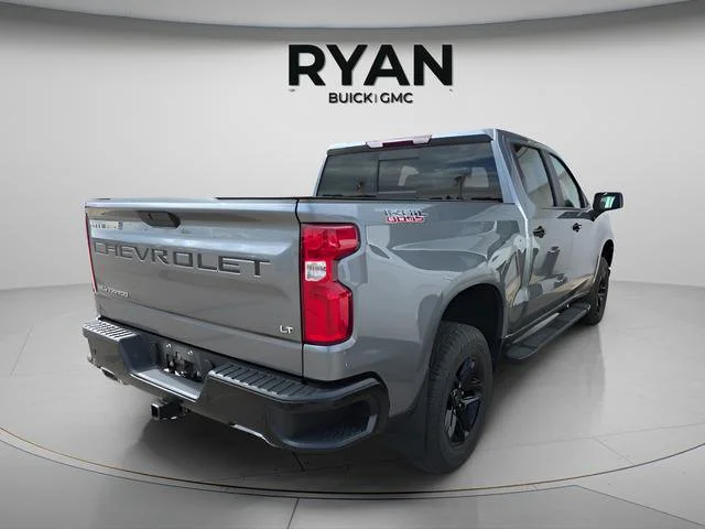 Used 2021 SATIN STEEL METALLIC Chevrolet LT Trail Boss image 2