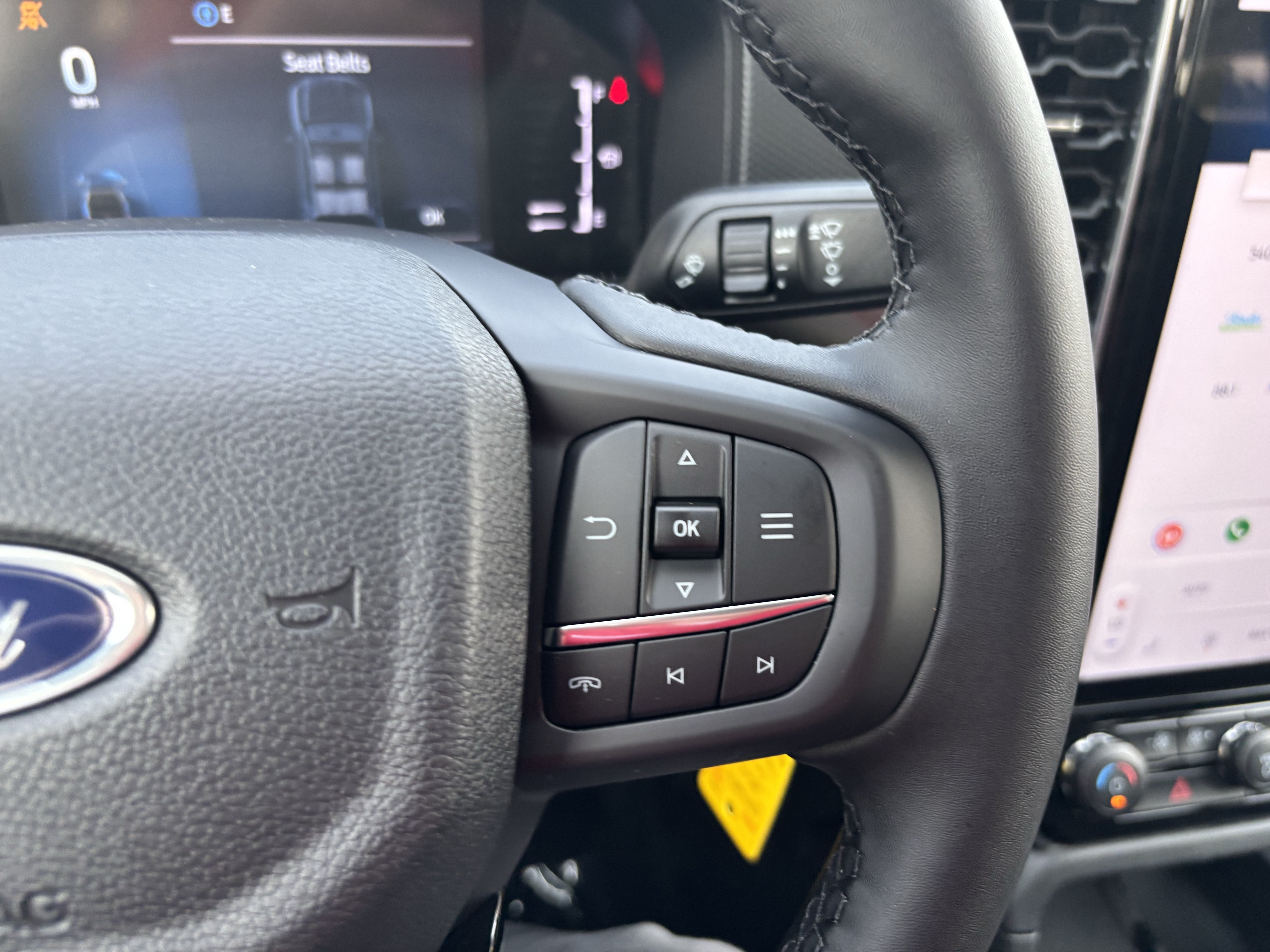 New 2026 Carbonized Gray Metallic Ford XLT image 22