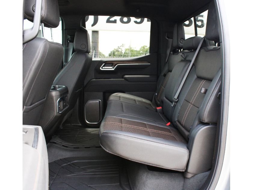 Used 2025 Sterling Gray Metallic Chevrolet High Country image 23