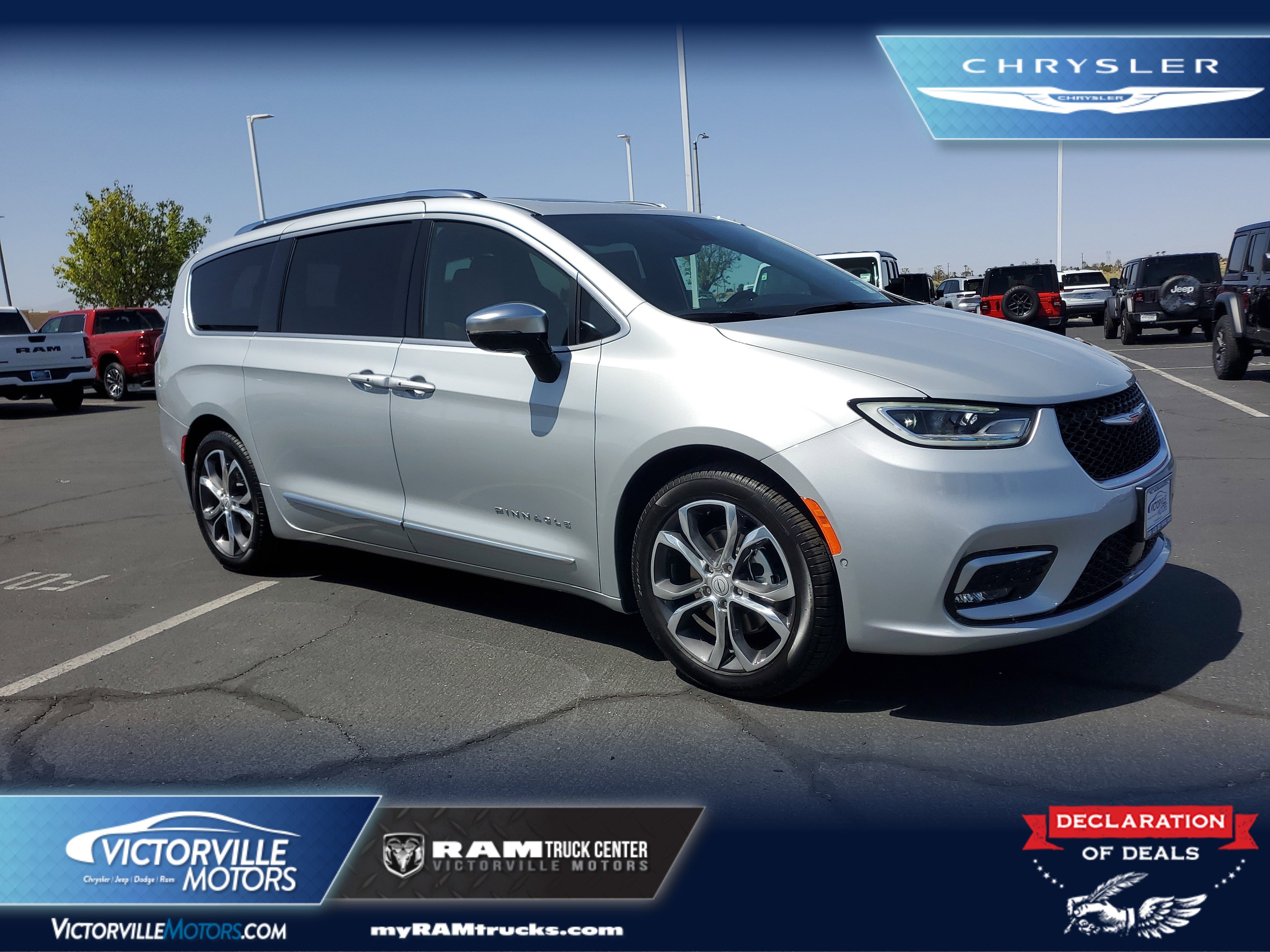 2026 Chrysler Pacifica Pinnacle's photo