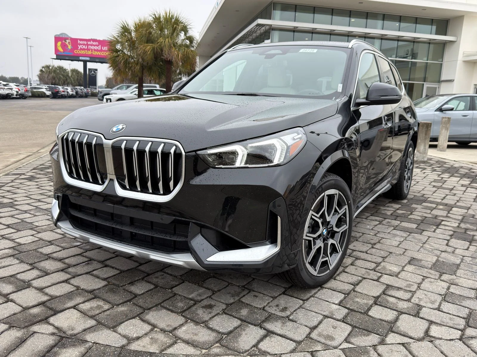 2026 BMW X1 xDrive28i's photo