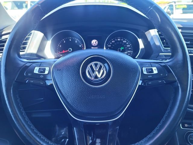 Used 2019  Volkswagen  image 25