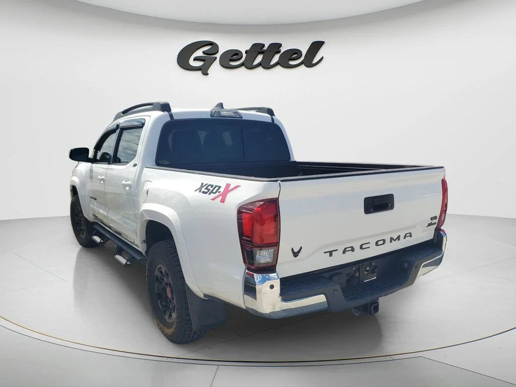 Used 2019 White Toyota SR5 V6 image 5