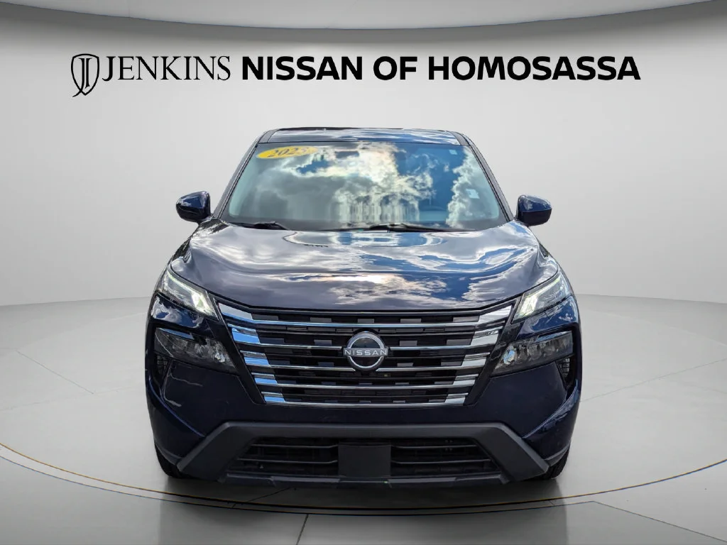 Used 2025 Blue Nissan SV image 15