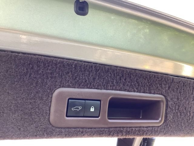 Used 2020 Silver Lexus 350 image 11