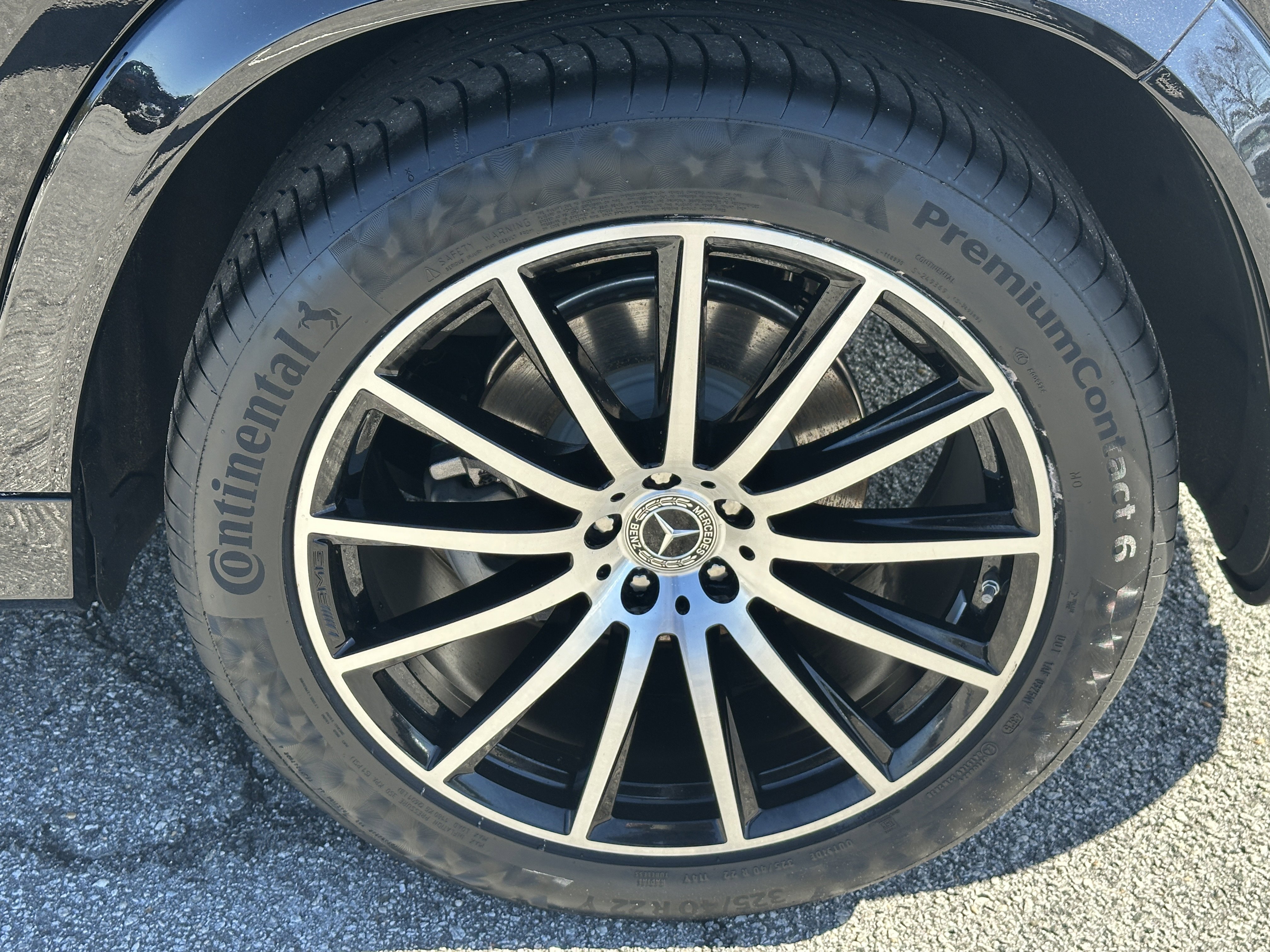 Certified Used 2025 Black Mercedes-Benz GLS 450 image 23