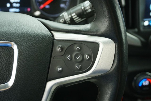 Used 2024 WHITE GMC SLT image 28