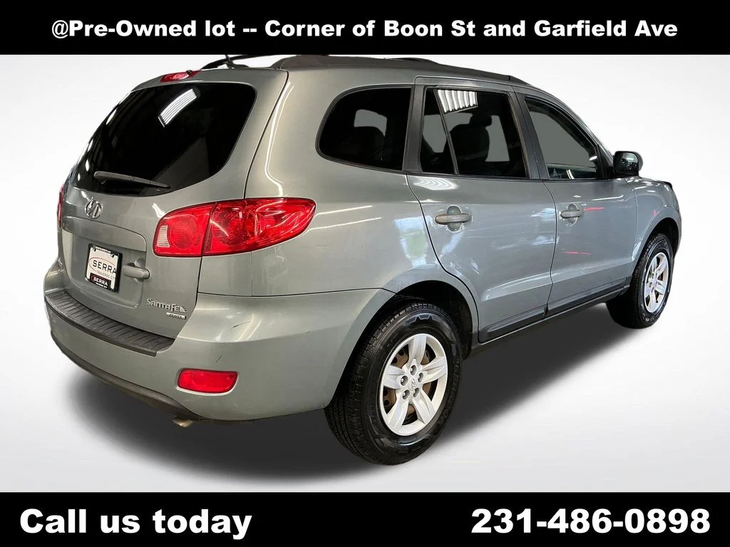Used 2009 Silver Hyundai GLS image 5