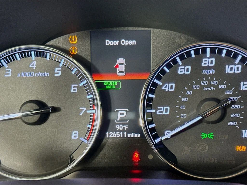 Used 2015 Pearl White Acura Base image 15