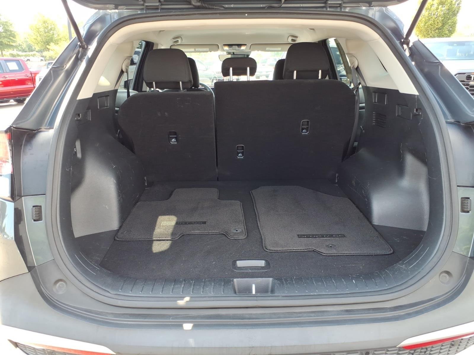 Used 2023 Gravity Gray Kia LX image 30