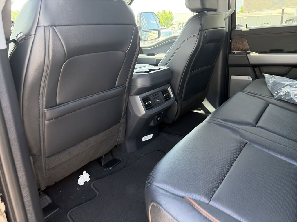 New 2026 Agate Black Metallic Ford F-350® Lariat® image 33