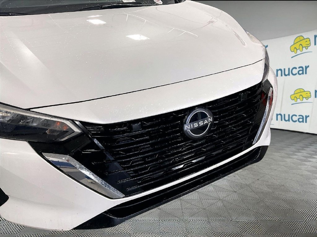Used 2024 White Nissan SV image 31