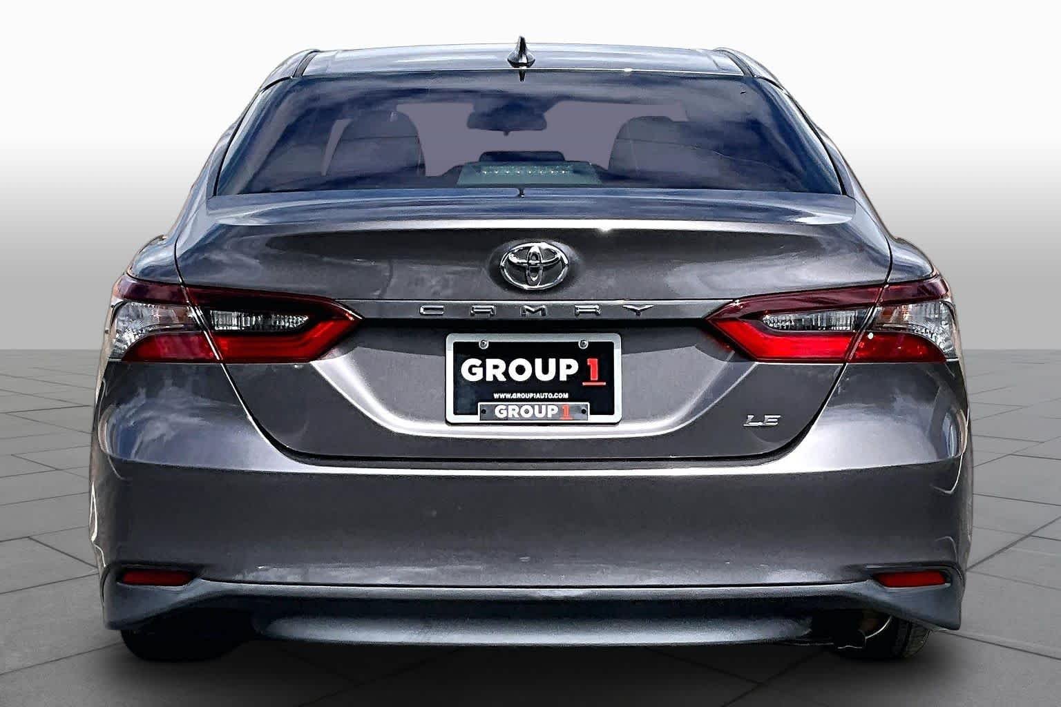 Used 2022 Predawn Gray Mica Toyota LE image 5