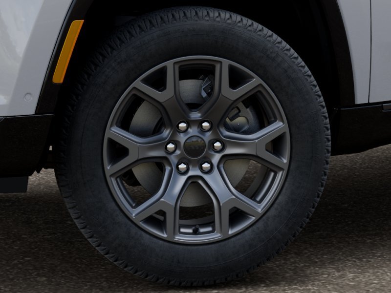 New 2026 Bright White Clear-Coat Exterior Paint Jeep Grand Wagoneer image 4