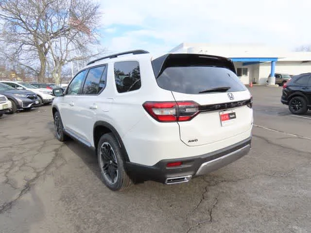 New 2026 Platinum White Pearl Honda Touring S image 4