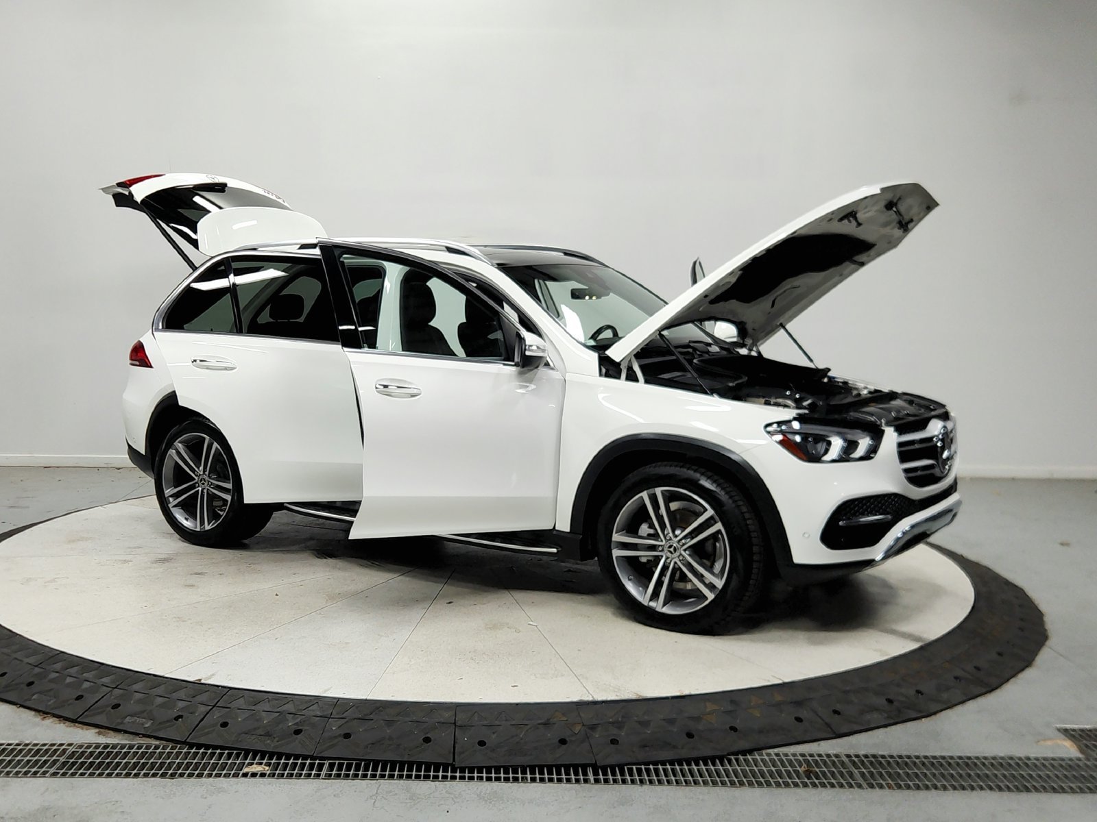 Used 2022  Mercedes-Benz GLE 350 image 10