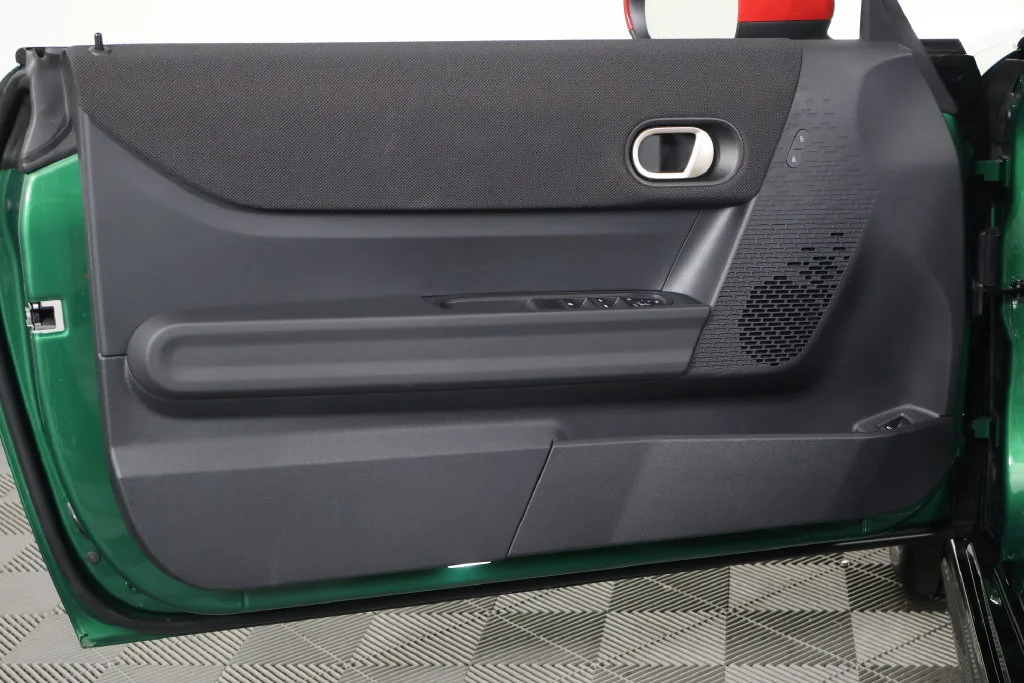 New 2027 British Racing Green Met MINI Iconic image 8