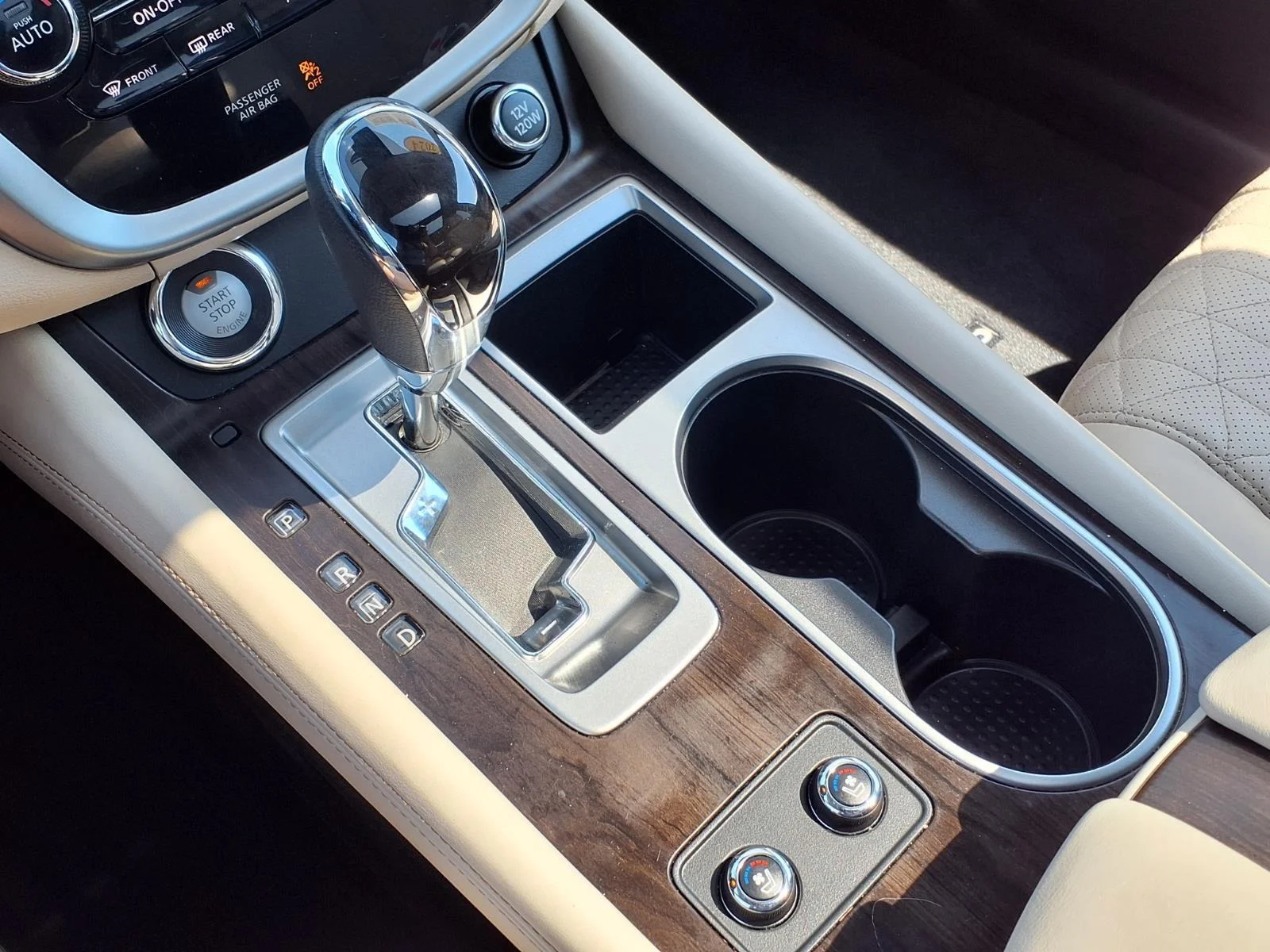 Used 2024 Pearl White Tricoat Nissan Platinum image 6