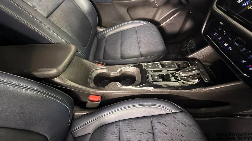 Used 2023 Summit White Chevrolet Premier image 35