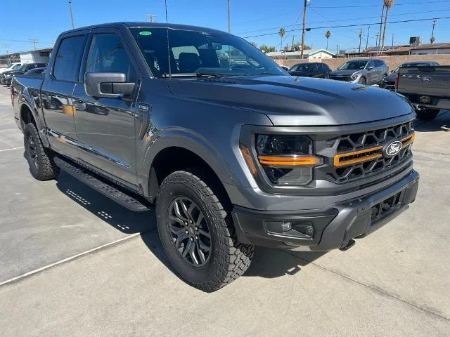 New 2025 Carbonized Gray Metallic Ford Tremor® image 38