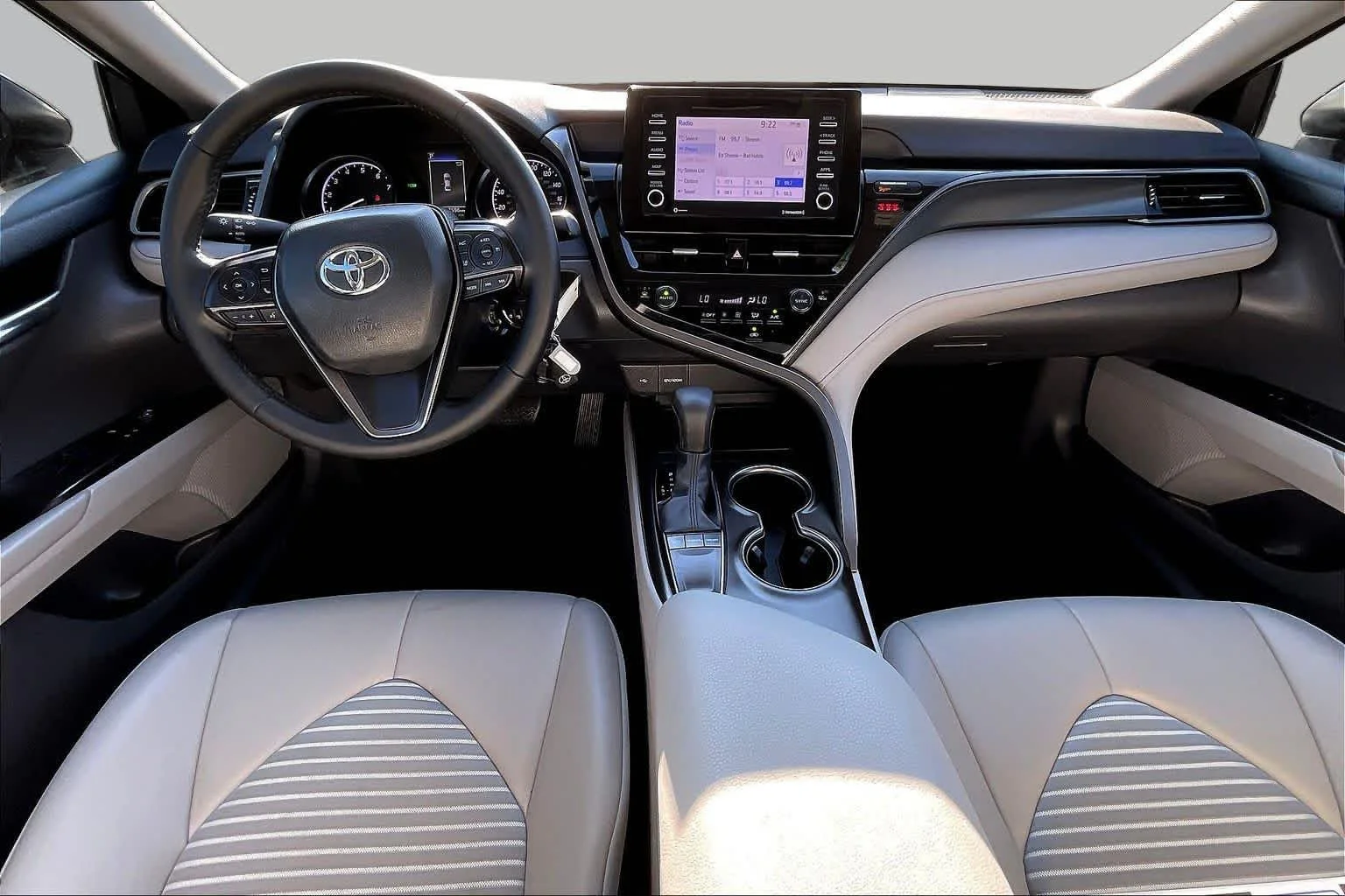 Used 2023 Midnight Black Metallic Toyota SE image 14