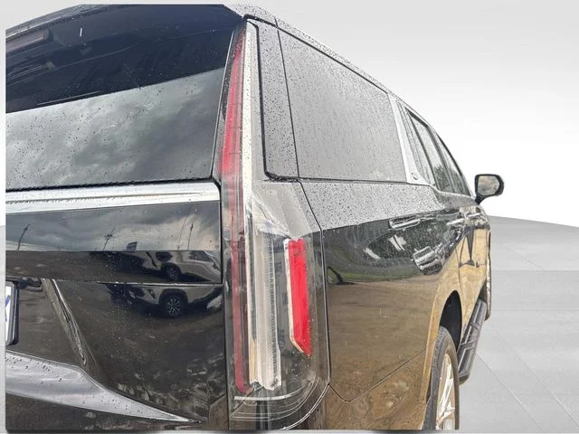 Used 2021 Black Cadillac Premium Luxury image 10