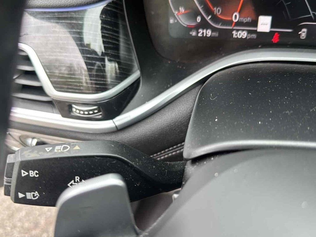 Used 2022 Black BMW 740i image 47