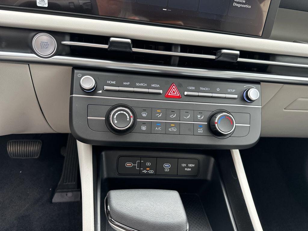 New 2026 White Pearl Hyundai SE FWD image 18