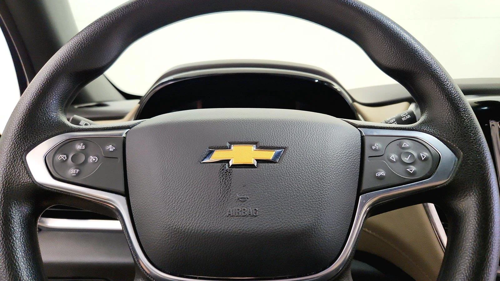 Used 2023 NORTHSKY BLUE METALLIC Chevrolet LS image 18