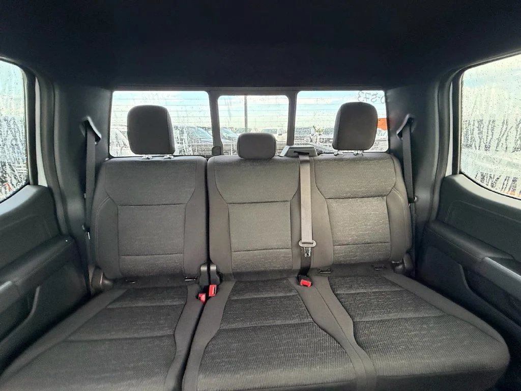 New 2026 Oxford White Ford XLT image 13