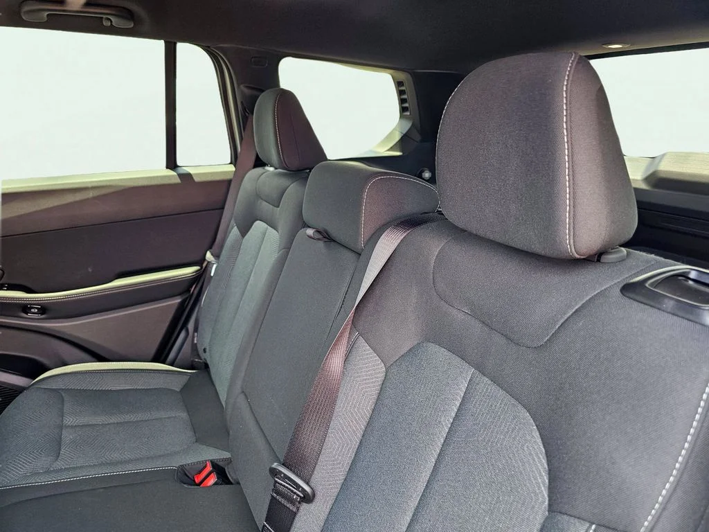 2026 Jeep Cherokee Laredo - Photo 32