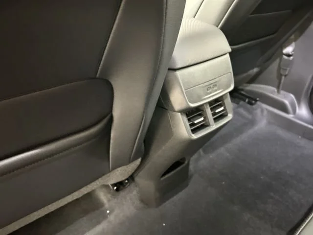 2026 Chevrolet Equinox LT - Photo 25