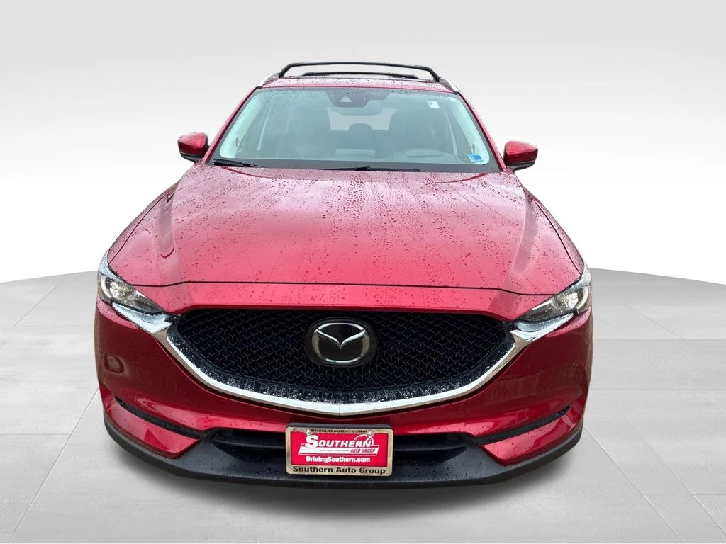Used 2018 Red Mazda Grand Touring image 9