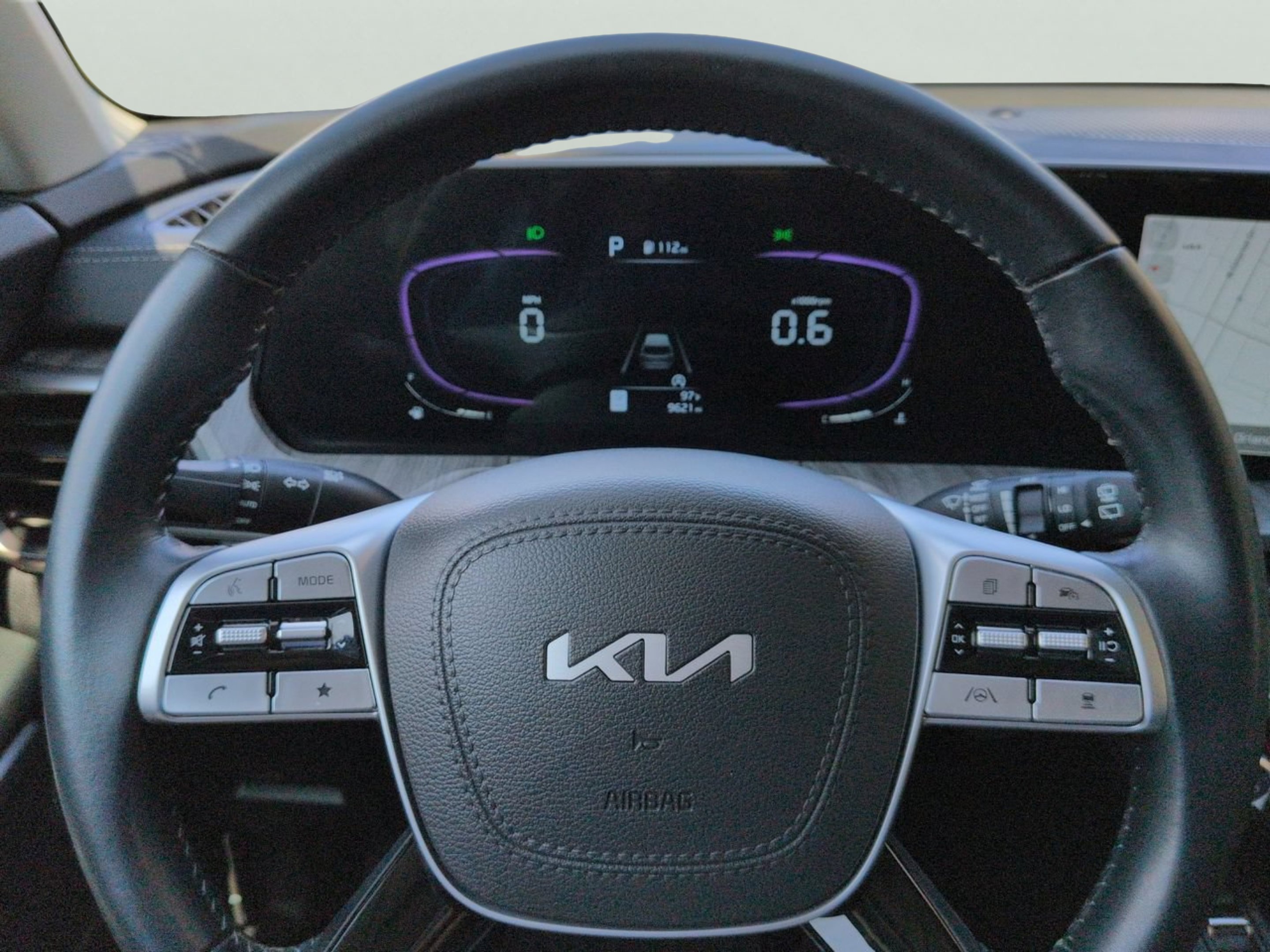 Certified Used 2025 Everlasting Silver Kia EX image 29