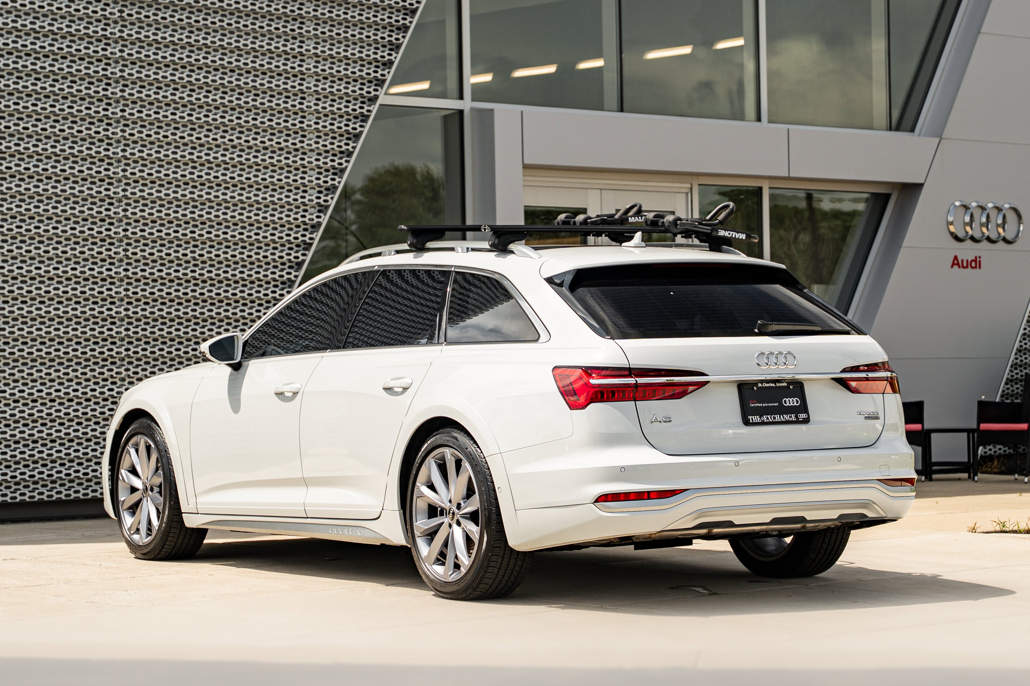 Certified Used 2025 Glacier White Metallic Audi Prestige image 5