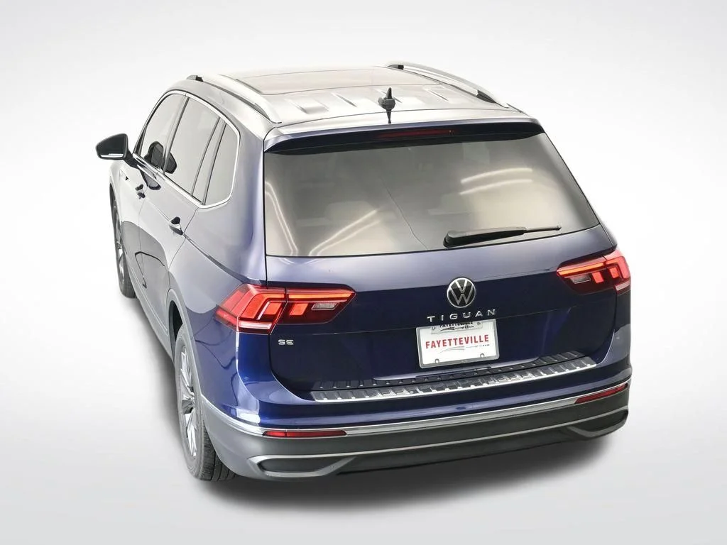 Used 2023 Blue Volkswagen 2.0T SE image 28