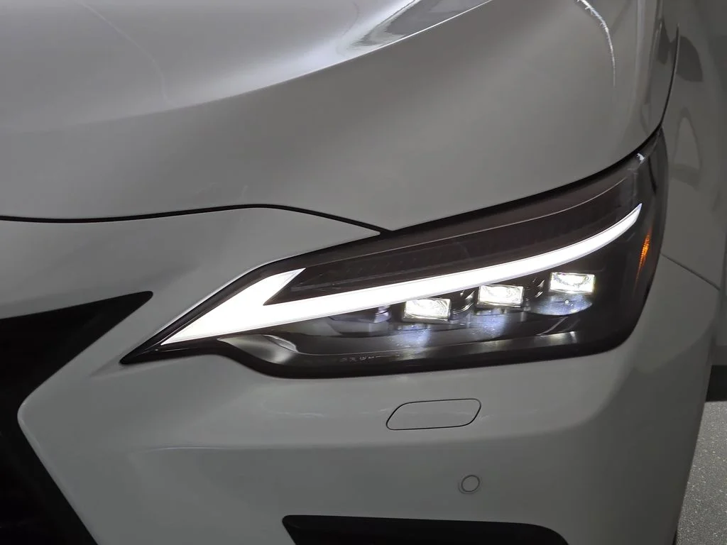 New 2026 Ultra White Lexus 350 F SPORT Handling image 29