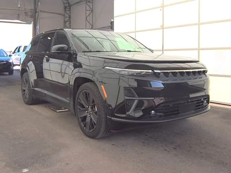 Used 2024 Black Jeep Launch Edition image 4