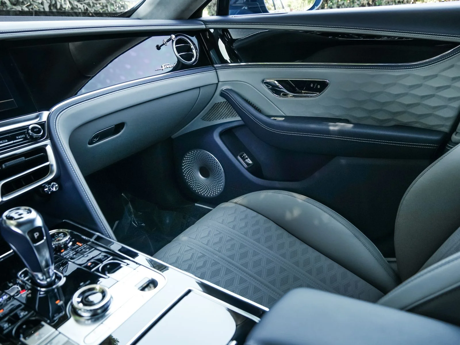 2025 Bentley Flying Spur Speed - Photo 18